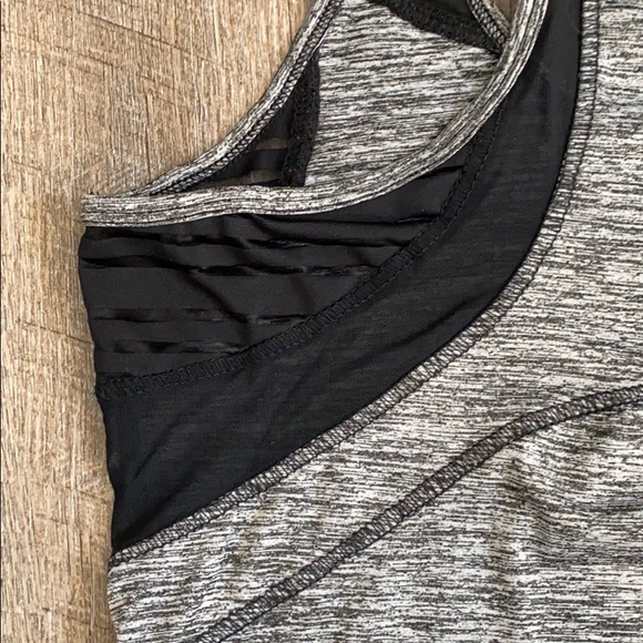 Marika grey and black tank - Picture 6 of 6